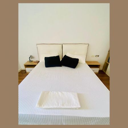 Duka'S Home Tirana Kültér fotó